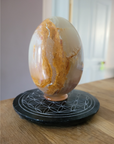 Oeuf en Onyx marbre (Aragonite)